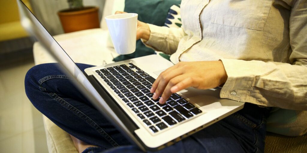 agu-notifica-google-para-remover-perfis-que-promovem-apostas-ilegais