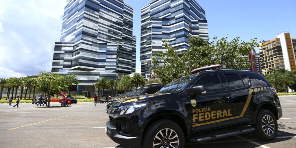pf-mira-empresario-suspeito-de-intimidar-jornalistas-no-caso-master
